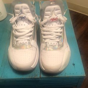 Jordan 34s silver white multiple colors wore a few times but in great condition